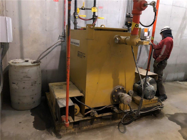 Allis Chalmers 42 X 65 Mk-i Superior Gyratory Crusher)